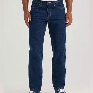 Men’s jeans by LEE new w/tags
Size 33X30